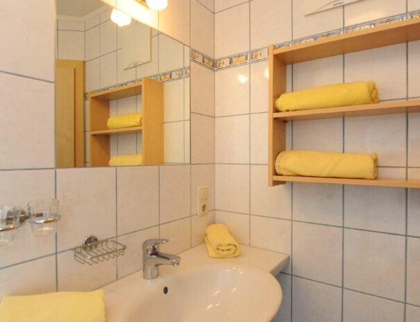 DSC_3586_zimmer4_bad